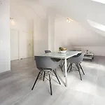 Apartamento Kuca Ciceric - Potkrovlje Podstrana