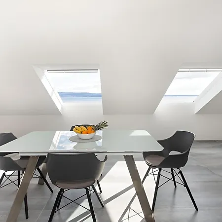 Kuca Ciceric Appartement Podstrana